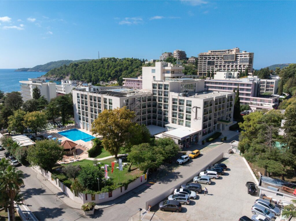 DJI_20250916065541_0011_D